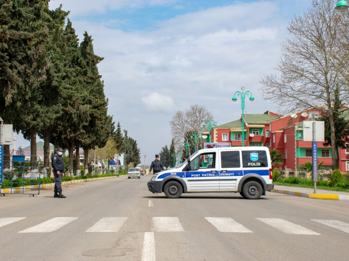 DİQQƏT: Bəzi rayonlarda polis postları qurulur – SƏBƏB