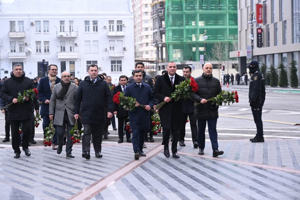 Turizm ictimaiyyəti “Ana harayı” abidəsini ziyarət edib