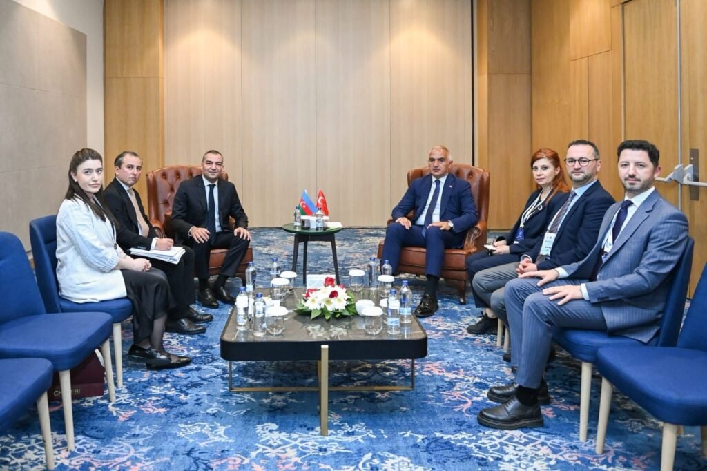 Fuad Nağıyev Türkiyənin Mədəniyyət və turizm naziri ilə görüşüb