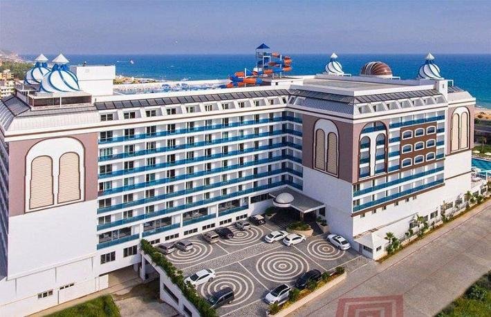 Alanyada bu hoteli rezervasiya edənlərin DİQQƏTİNƏ – MÖHÜRLƏNİB