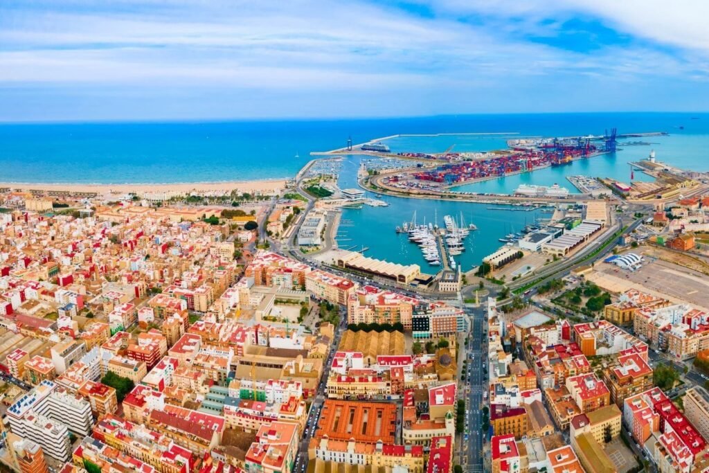 İspaniya 7 ay ərzində turizmdən 76 milyard 74 milyon avro qazanıb