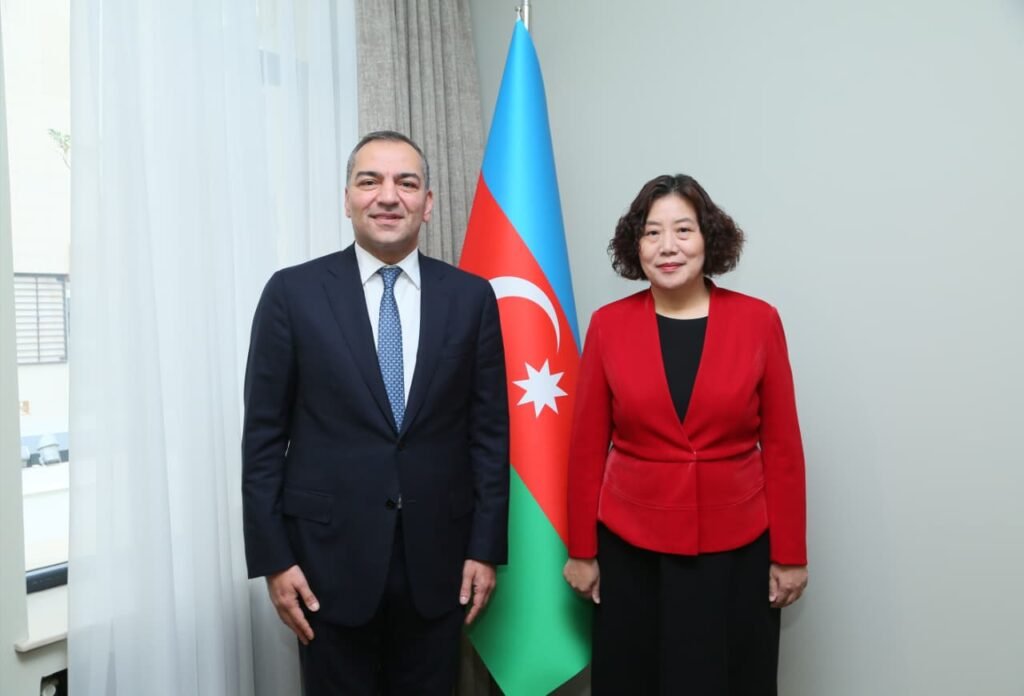 Azərbaycan və Çin arasında turizm əlaqələri müzakirə olunub