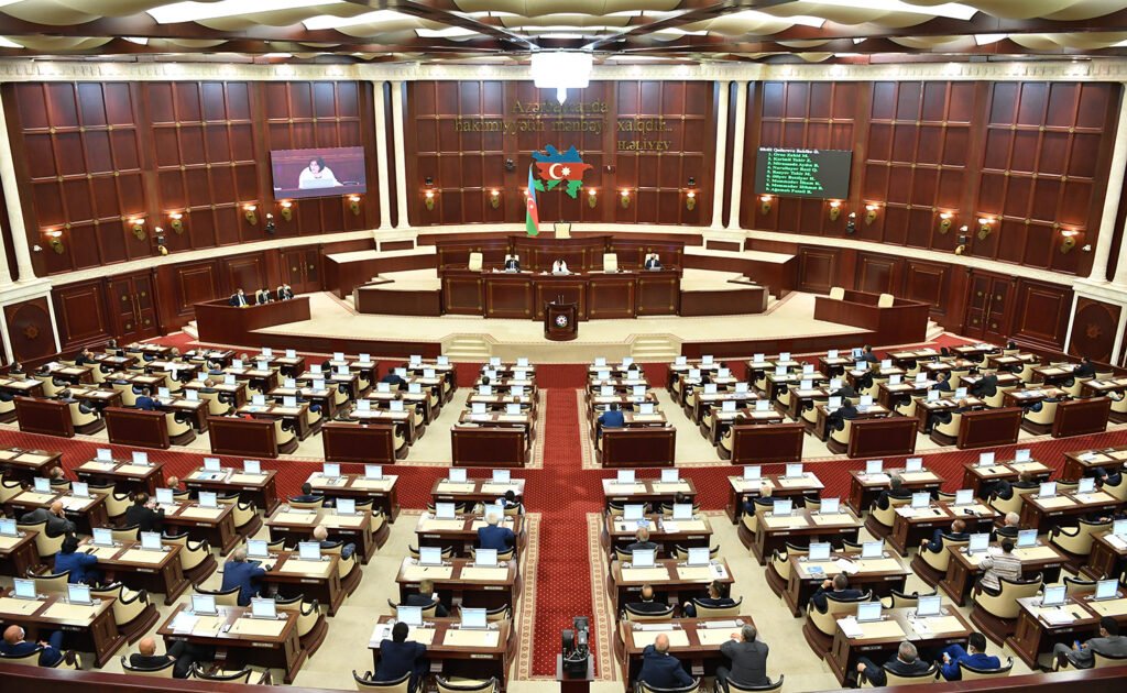Sahibkarlara xoş xəbər: Qanuna bu dəyişiklik ikinci oxunuşda da qəbul edildi