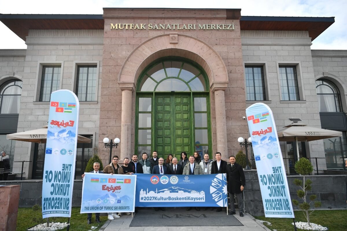 Türkdilli Dövlətlərin Xizək Kurortları İttifaqının nümayəndələri arasında qarşılıqlı əməkdaşlıq əlaqələrinin inkişafı perspektivləri müzakirə olunub