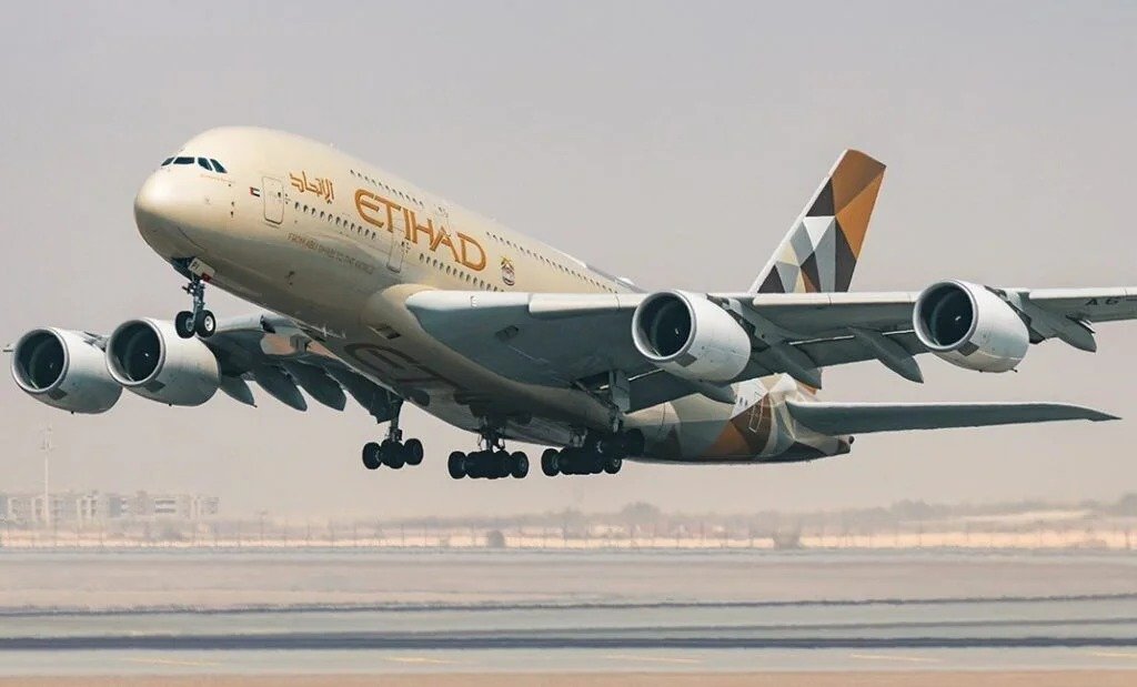 “Etihad Airways” yenidən Azərbaycana uçuşlara başlayır – TARİX MƏLUM OLDU