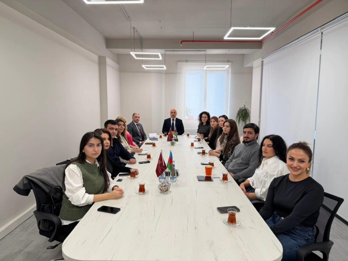 Turizmçilər ATAA-da; Açıq qapı günü keçirildi