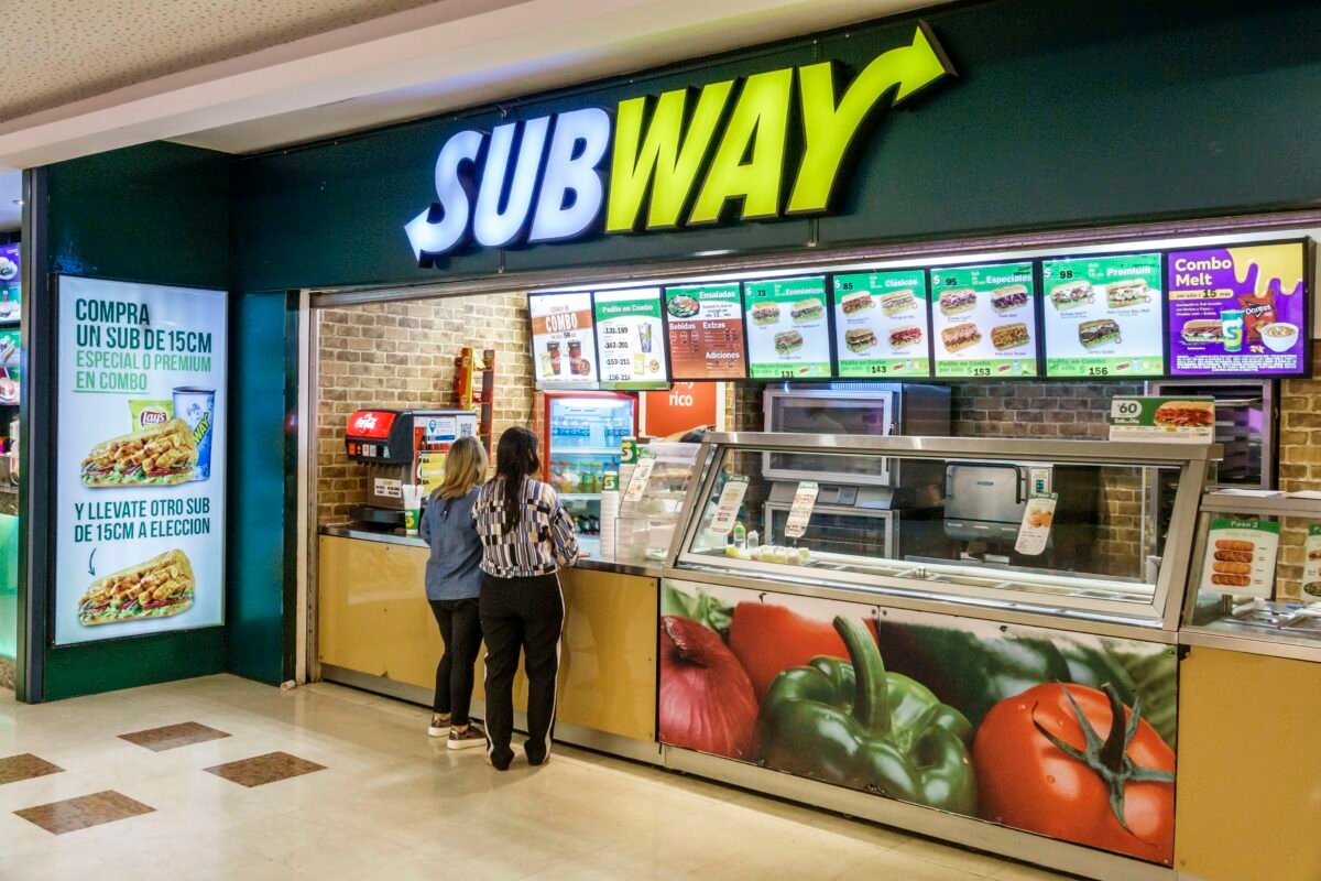 Qlobal qida brendlərindən biri “Subway” Azərbaycana gəlir