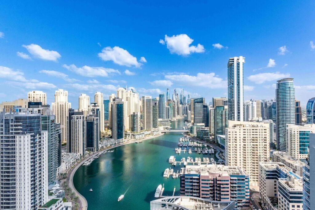 DİQQƏT: Dubay və Abu-Dabidə qalan turistlər üçün rəsmi prosedur açıqlandı