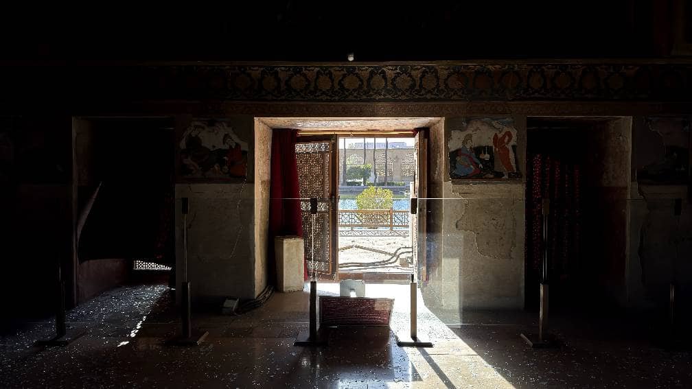 ABŞ və İsrail zərbələri nəticəsində Səfəvilər dövründə inşa edilən tarixi saray zərər görüb – FOTOLAR