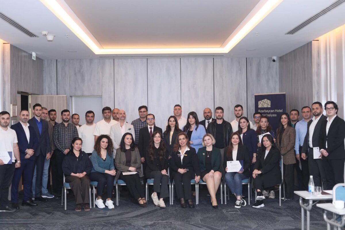 WUF13 öncəsi Bakıda hotellər üçün xüsusi hazırlıq proqramı təşkil olunub – FOTOLAR