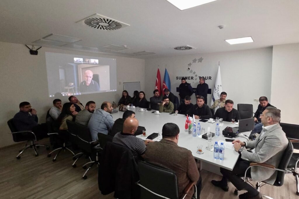 Turizm şirkətlərinin nümayəndələri ilə “Summer Tour” rəhbərliyi görüşdü – NƏTİCƏ