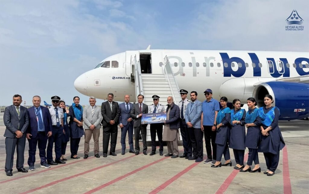 Pakistanın “Air Blue” lou-kosteri Lahor-Bakı uçuşlarına BAŞLAYIB